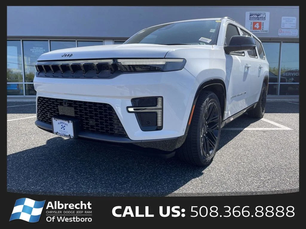New 2026 Bright White Clear-Coat Exterior Paint Jeep Limited Reserve image 1