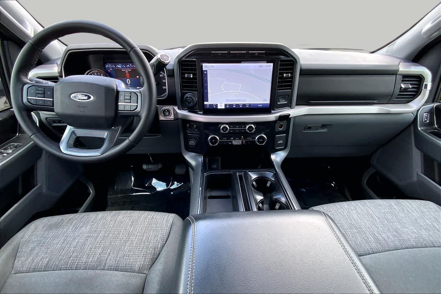 Used 2023 Antimatter Blue Metallic Ford XLT image 15