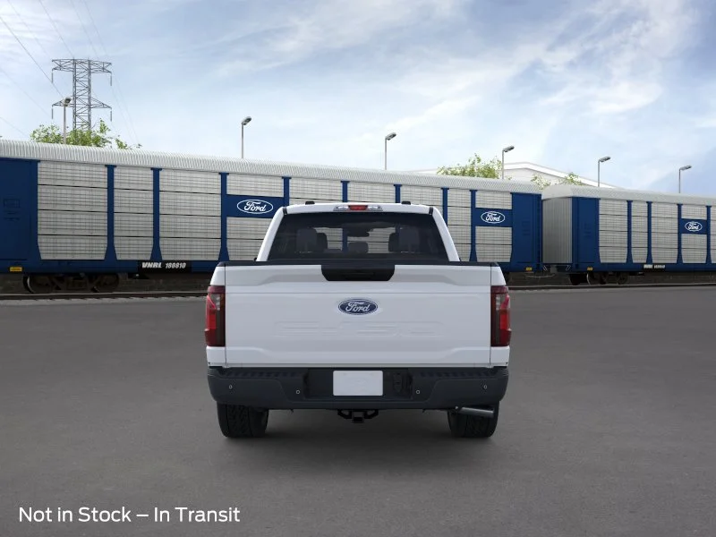 New 2026 Oxford White Ford XL image 17