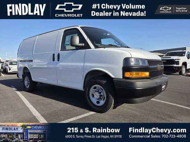 2026 Chevrolet Express 2500 Work Van HD's photo