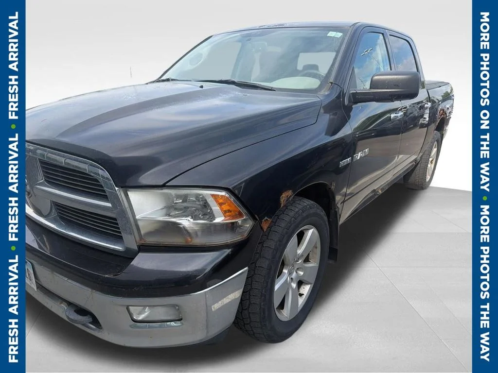 2010 RAM 1500 SLT 4x4 Crew Cab's photo