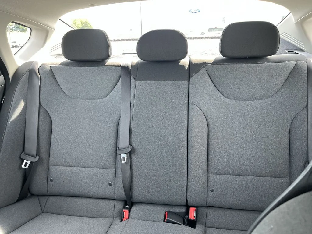Used 2025 Black Kia LXS image 21