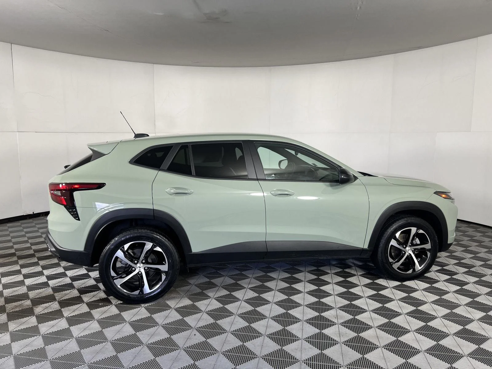 Used 2024 Cacti Green Chevrolet 1RS image 9