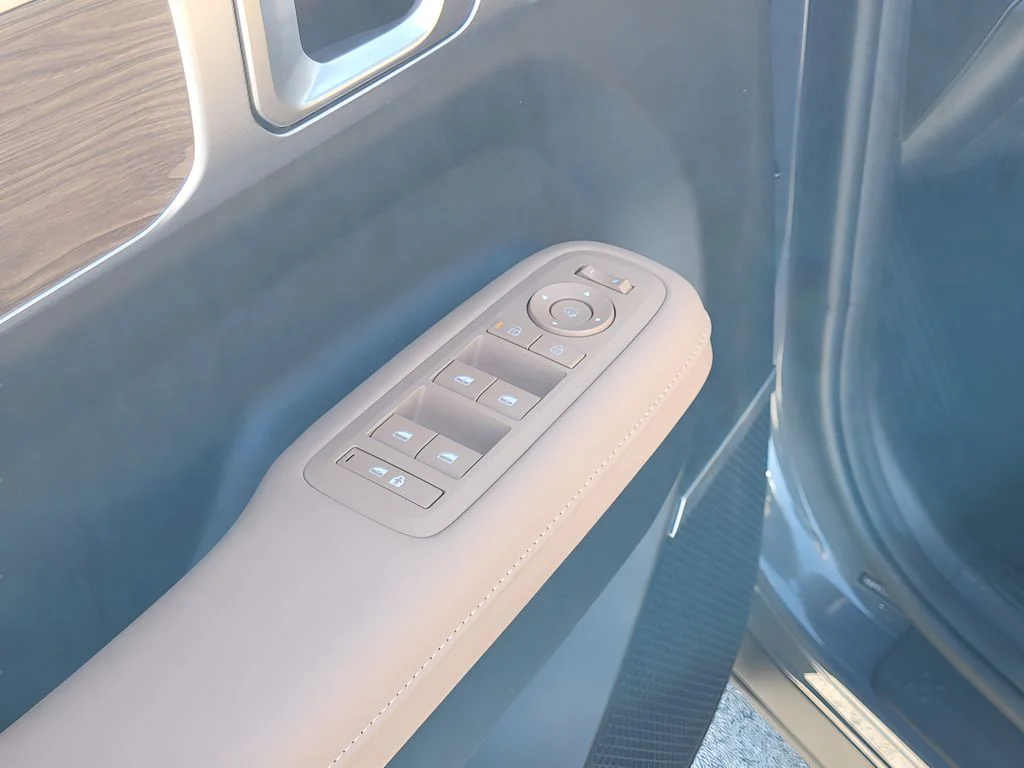 New 2026 Ecotronic Gray Hyundai Limited 6P image 20