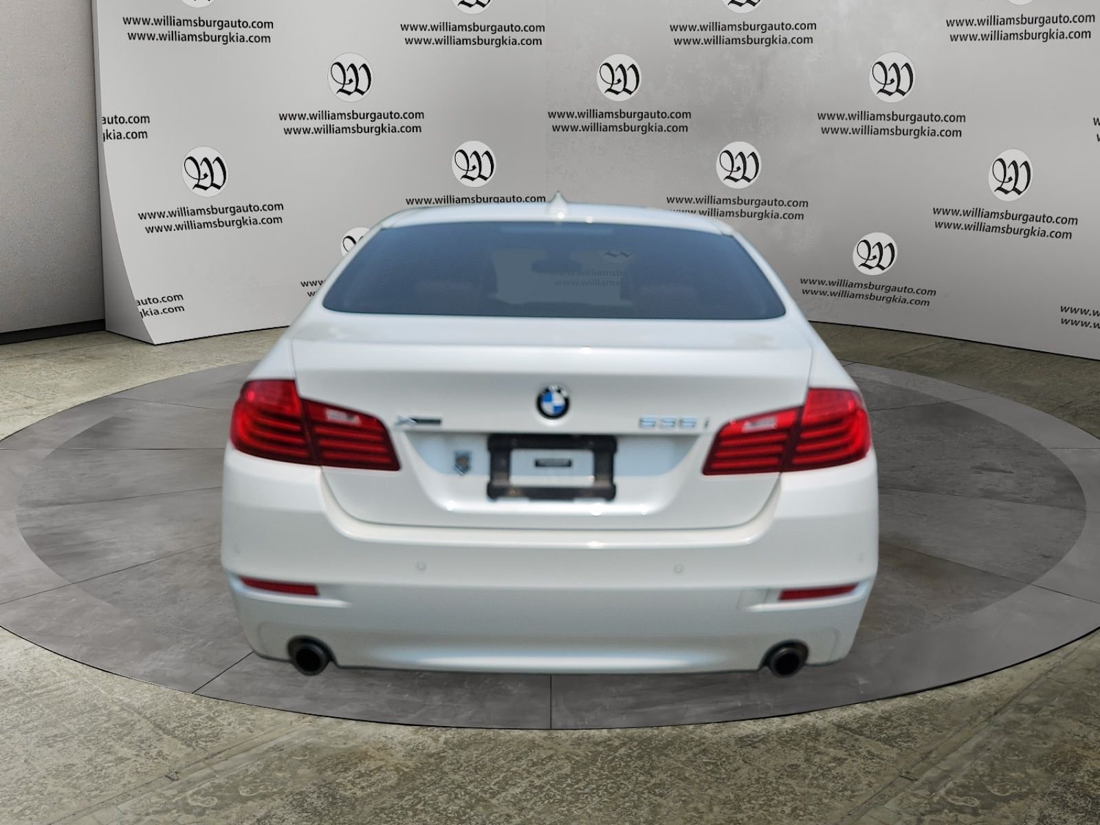 Used 2016 White BMW 535i xDrive image 4