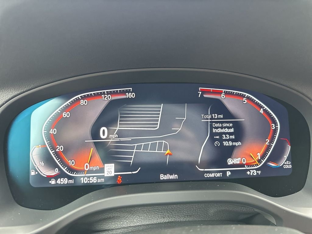 Used 2024 Gray BMW xDrive30i image 38
