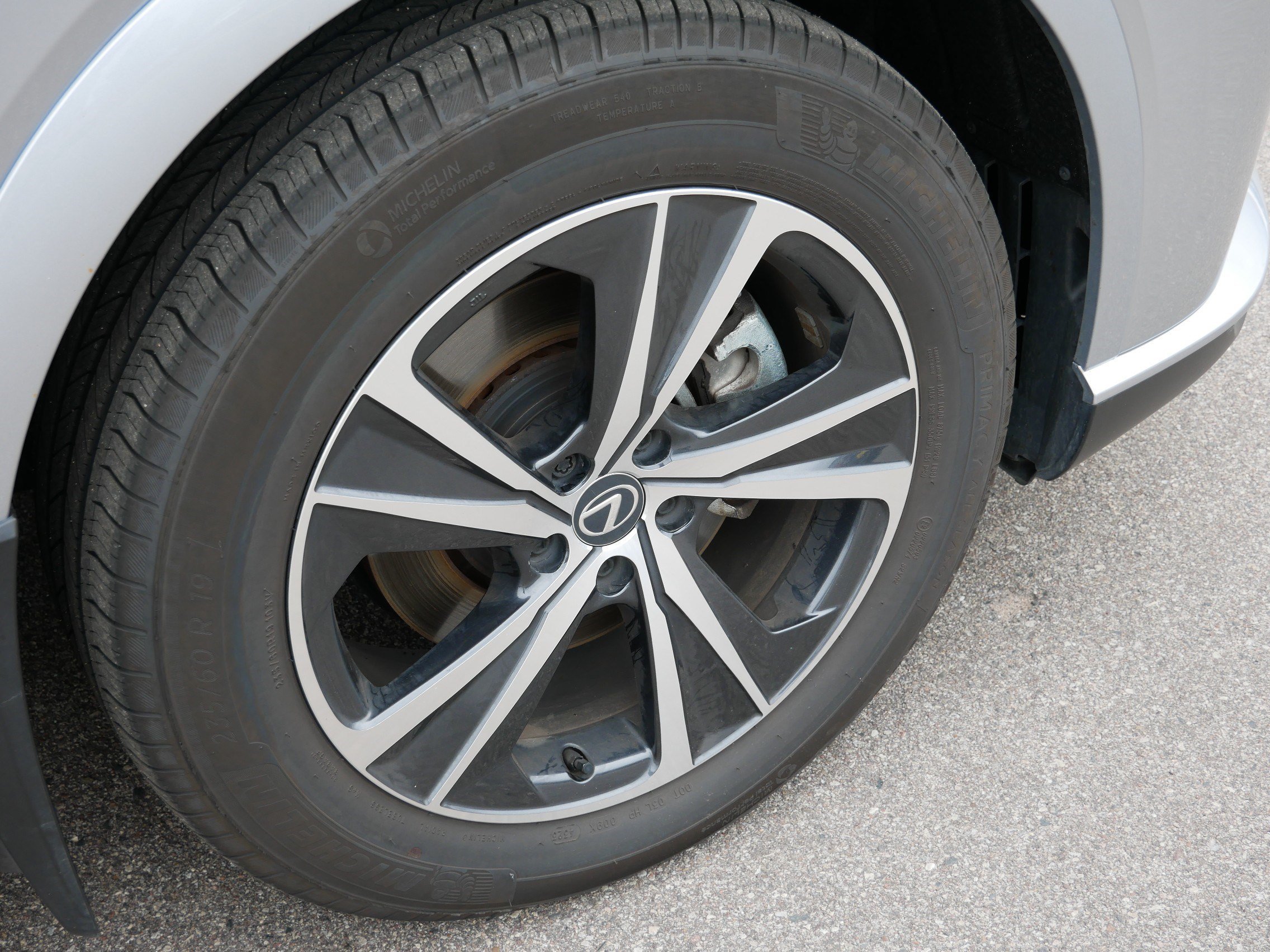Used 2024 Iridium Lexus RX 350 Premium image 15