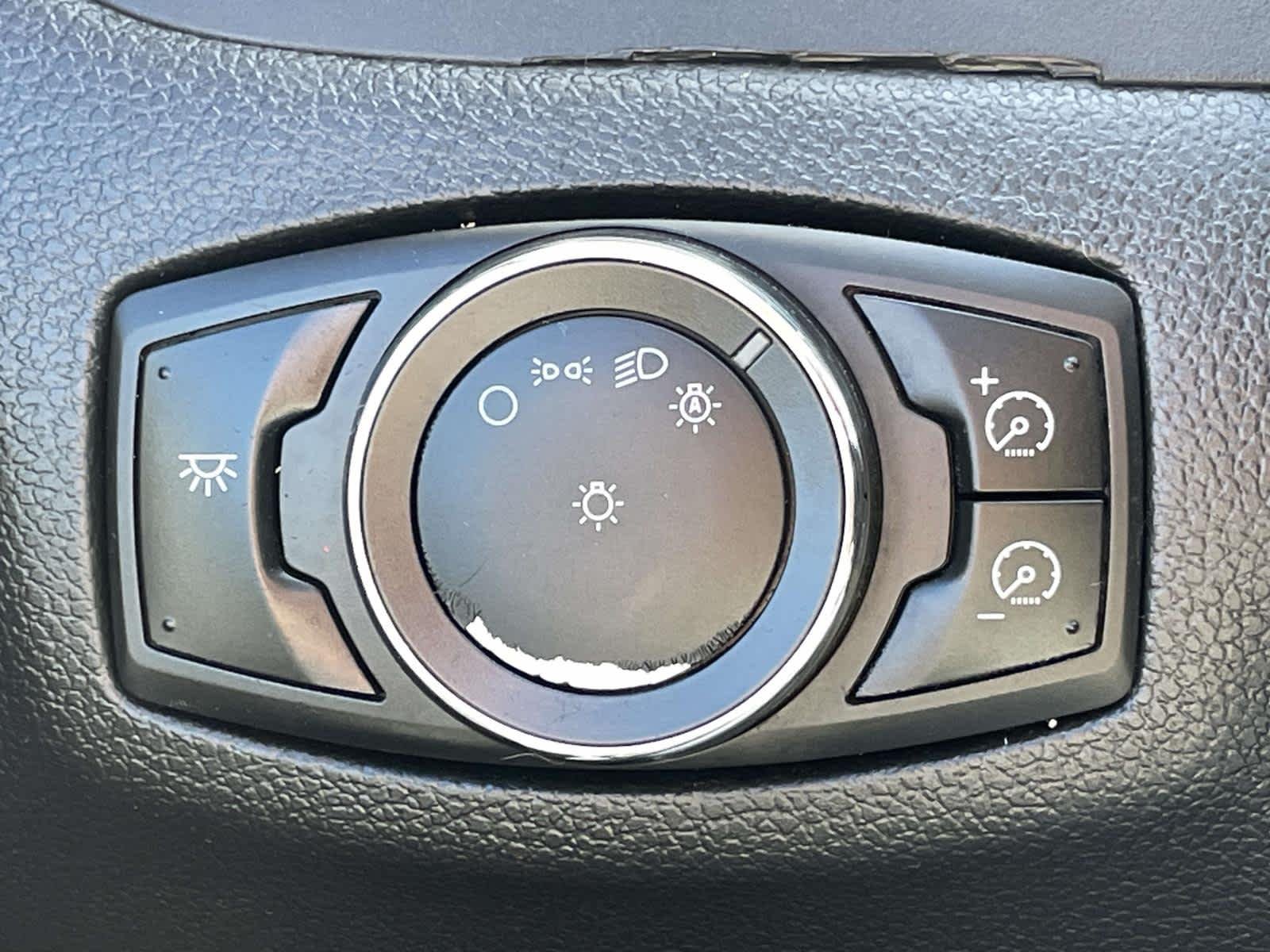 Used 2013 Tuxedo Black Metallic Ford SEL image 33