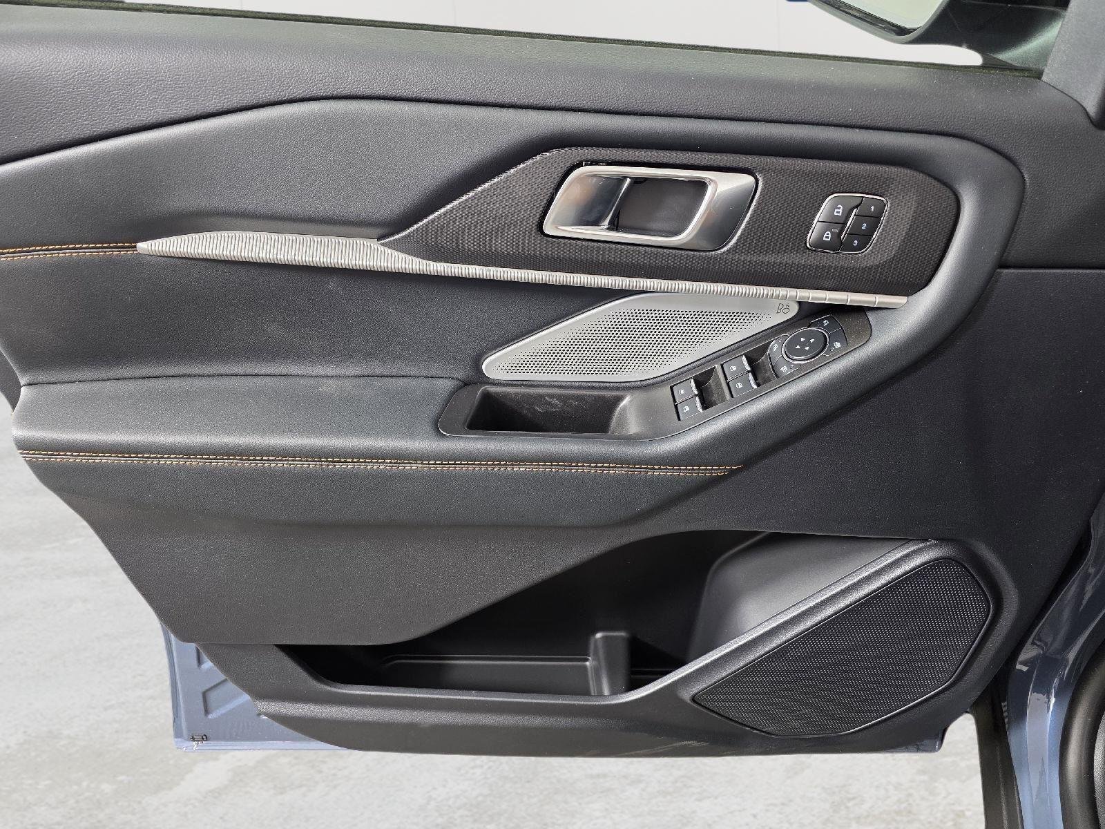 New 2026 Vapor Blue Metallic Ford Tremor® image 62