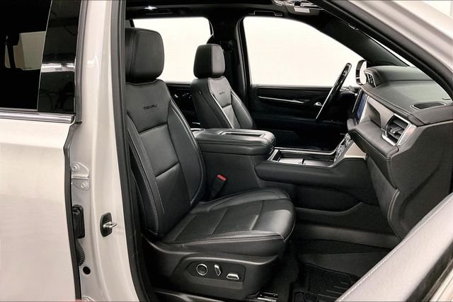2021 GMC Yukon Denali - Photo 8