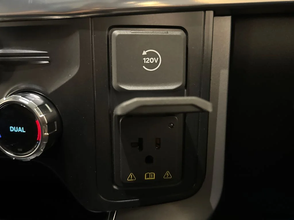 New 2026 White Ford Lariat image 32