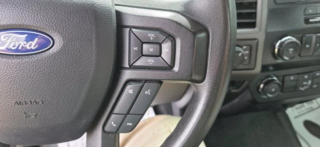 Used 2019 White Ford XL image 19