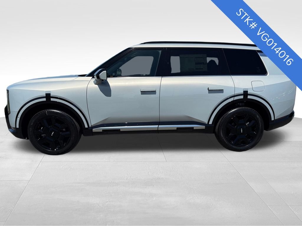 New 2027 Ivory Silver Kia SX-PRESTIGE image 4