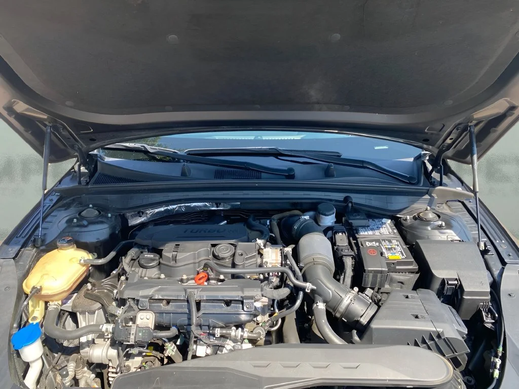 Used 2023  Kia GT-Line image 30