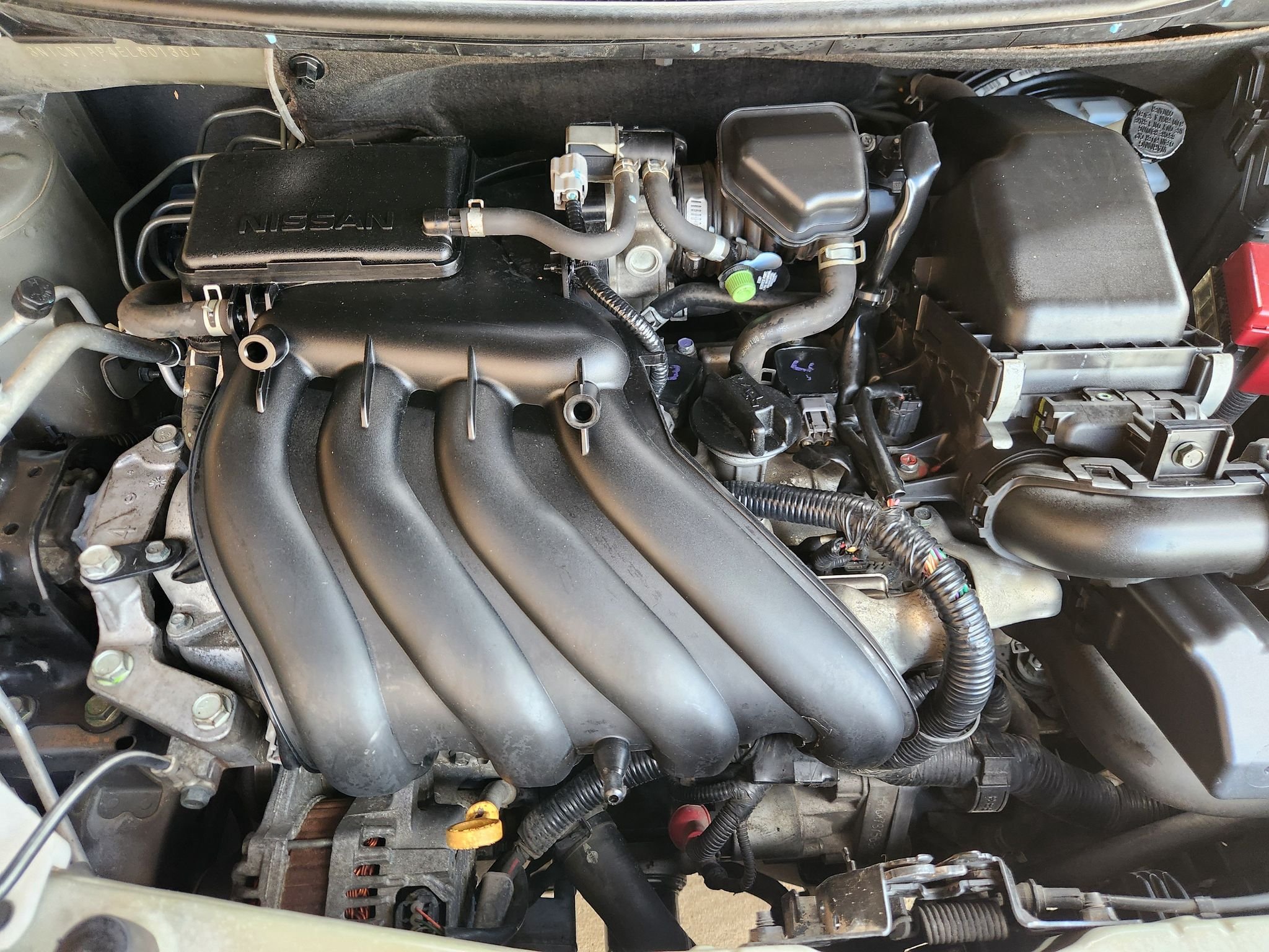 Used 2014 Titanium Nissan SV image 33