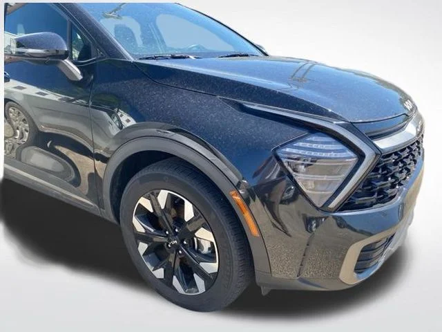 New 2024 Fusion Black Kia X-Line image 33