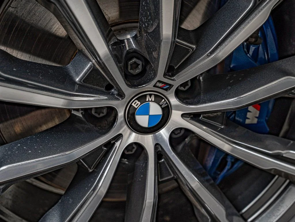 Used 2024 Brooklyn Gray Metallic BMW xDrive40i image 8
