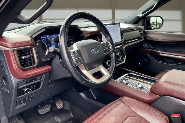 Used 2023 Black Ford Limited image 14