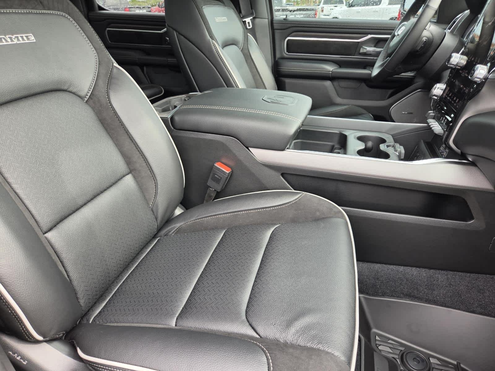 2027 RAM Ram 1500 Pickup Laramie - Photo 10