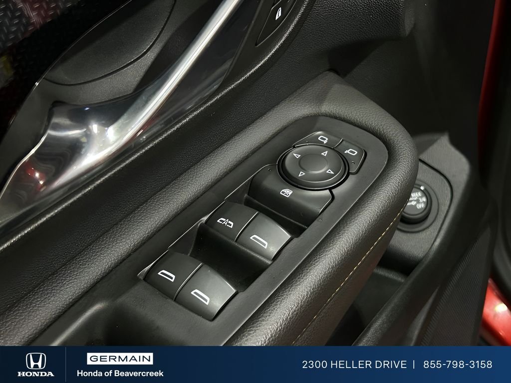 Used 2023 Volcanic Red Tintcoat GMC AT4 image 13