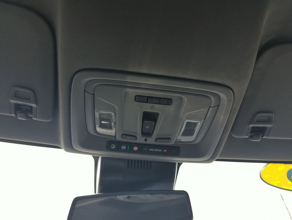 Used 2025 Black GMC Denali image 26