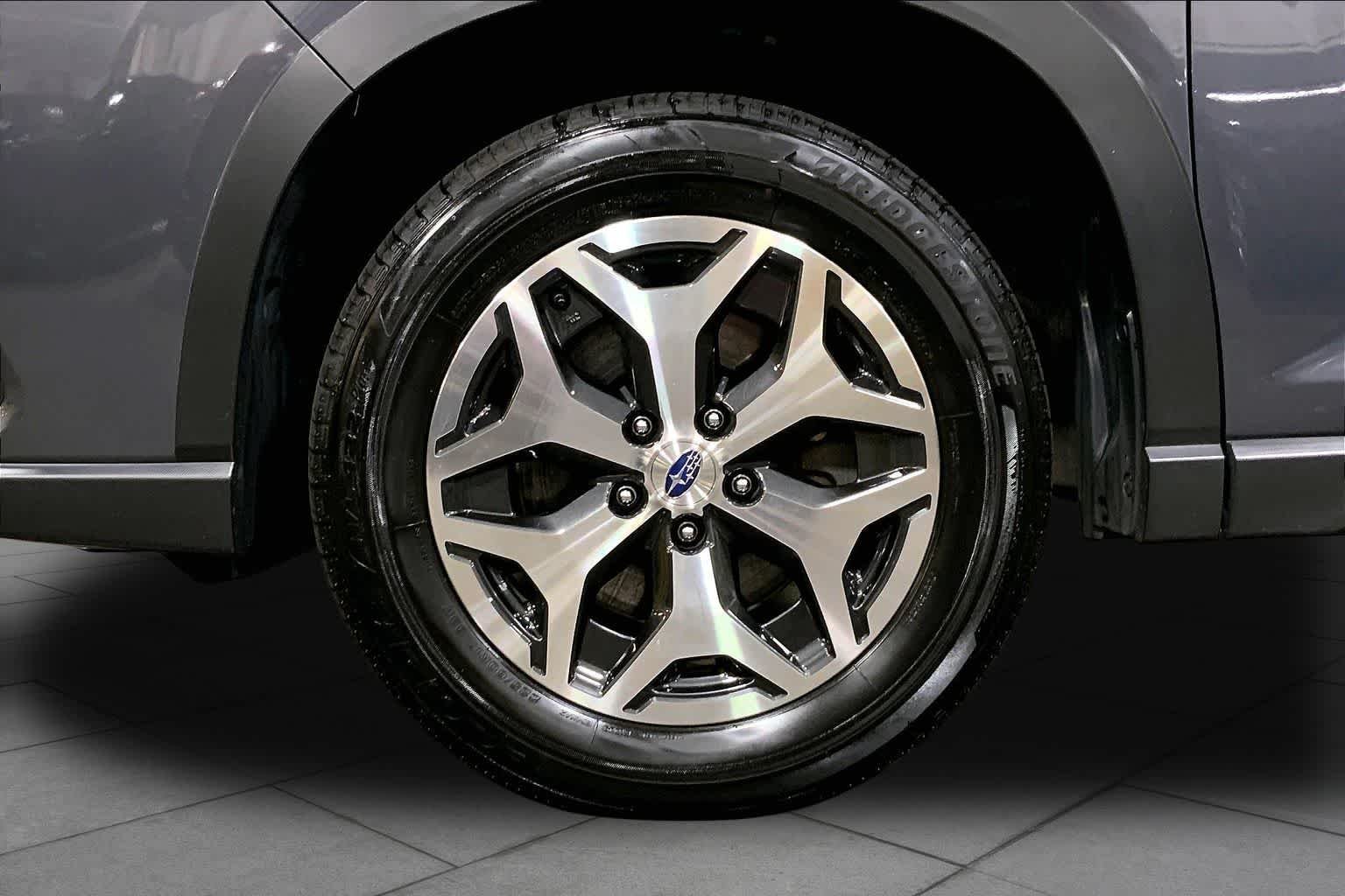 Used 2024 Magnetite Gray Metallic Subaru Premium image 11