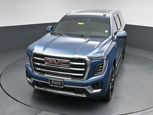 Used 2026 Blue GMC Elevation image 43