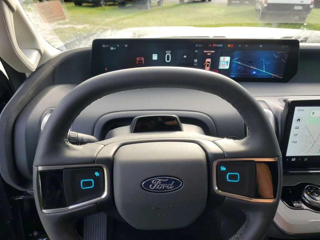 2025 Ford Expedition Active - Photo 14