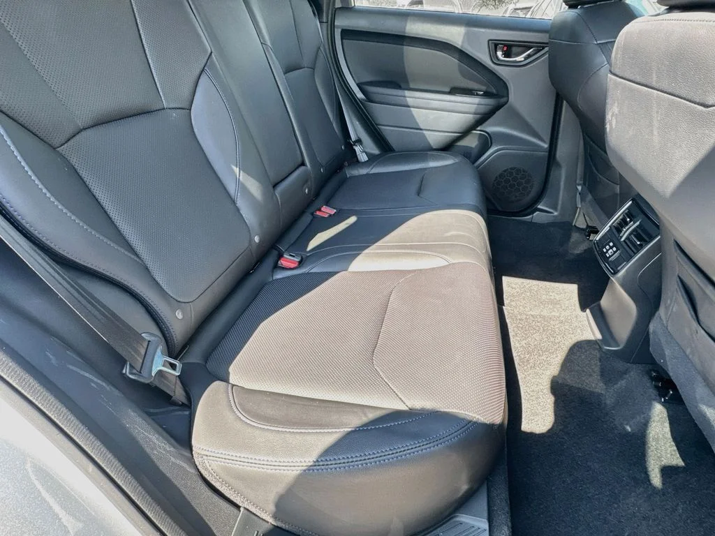 Used 2025 Silver Subaru Limited image 36