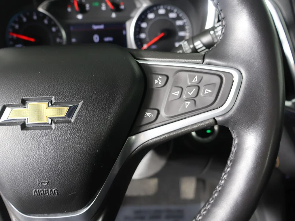 Used 2022 Black Chevrolet Premier image 38
