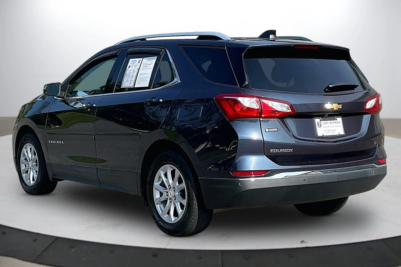 Used 2018 Blue Chevrolet LT image 6