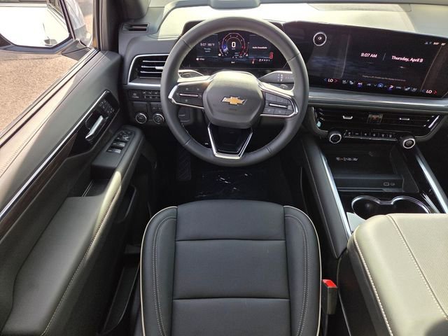 2026 Chevrolet Suburban Premier - Photo 9