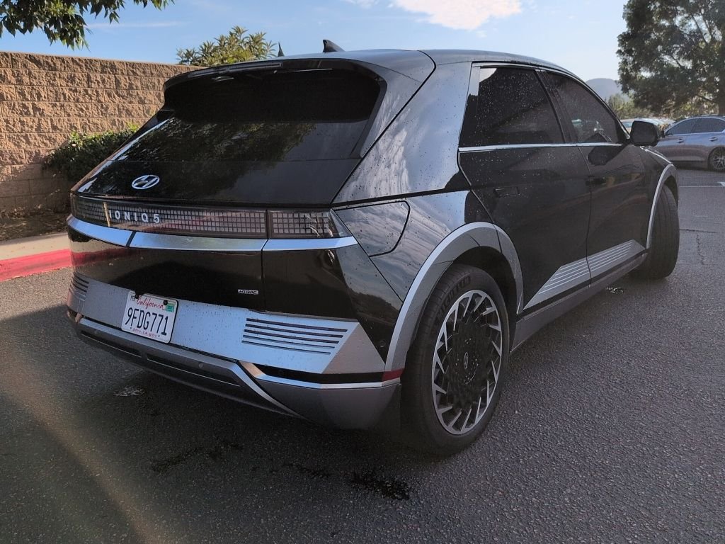 Certified Used 2023 Black Hyundai Limited image 7