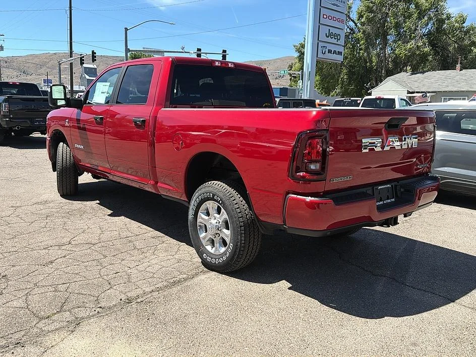 New 2026 Molten Red Pearl-Coat Exterior Paint RAM Big Horn image 5