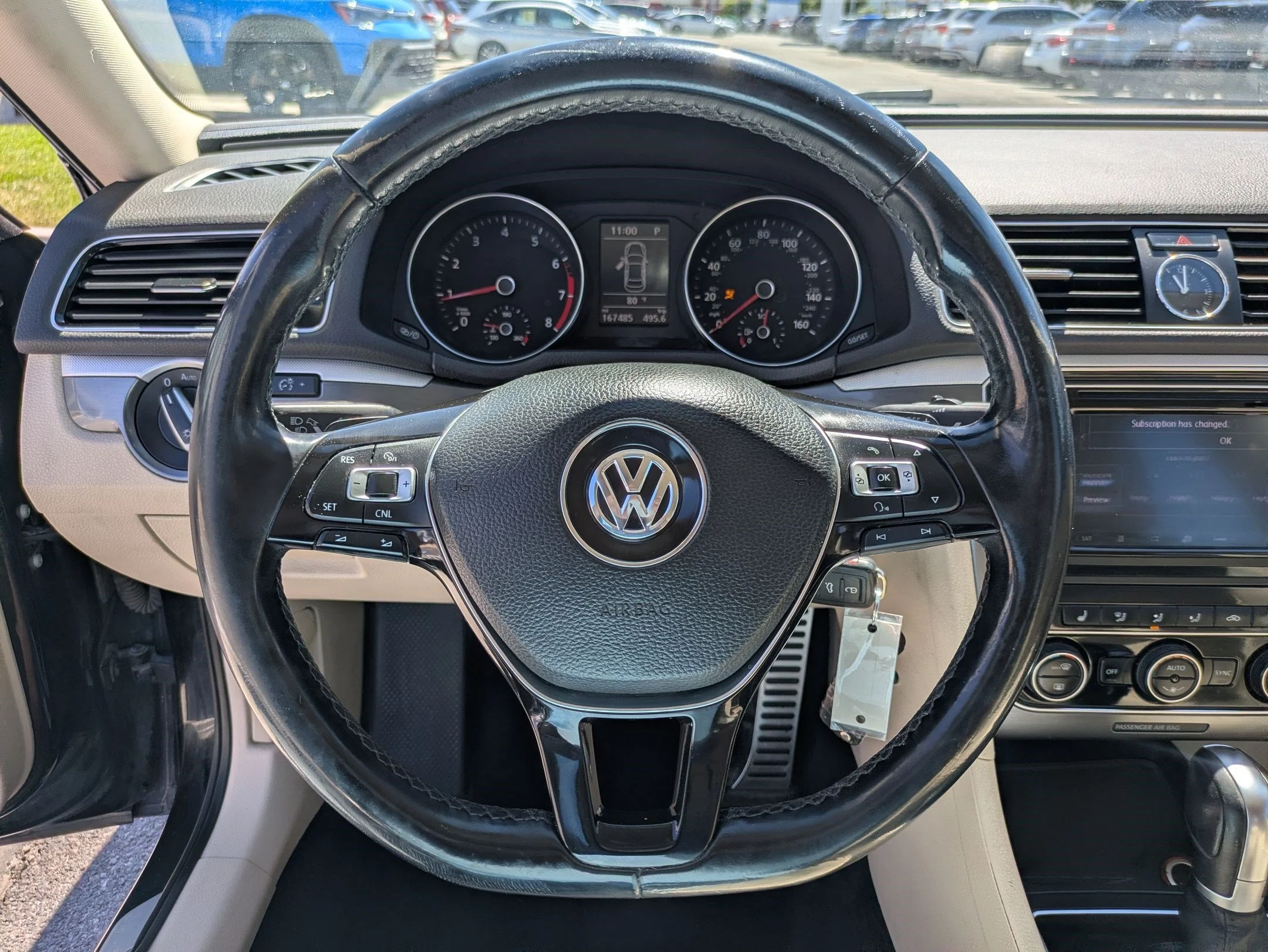 Used 2017 Deep Black Pearl Volkswagen R-Line w/Comfort Pkg image 15