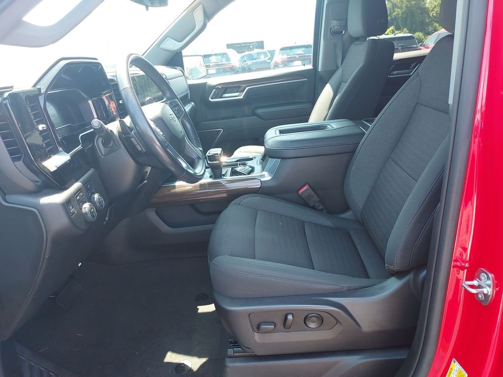 Used 2022 Red Chevrolet RST image 13