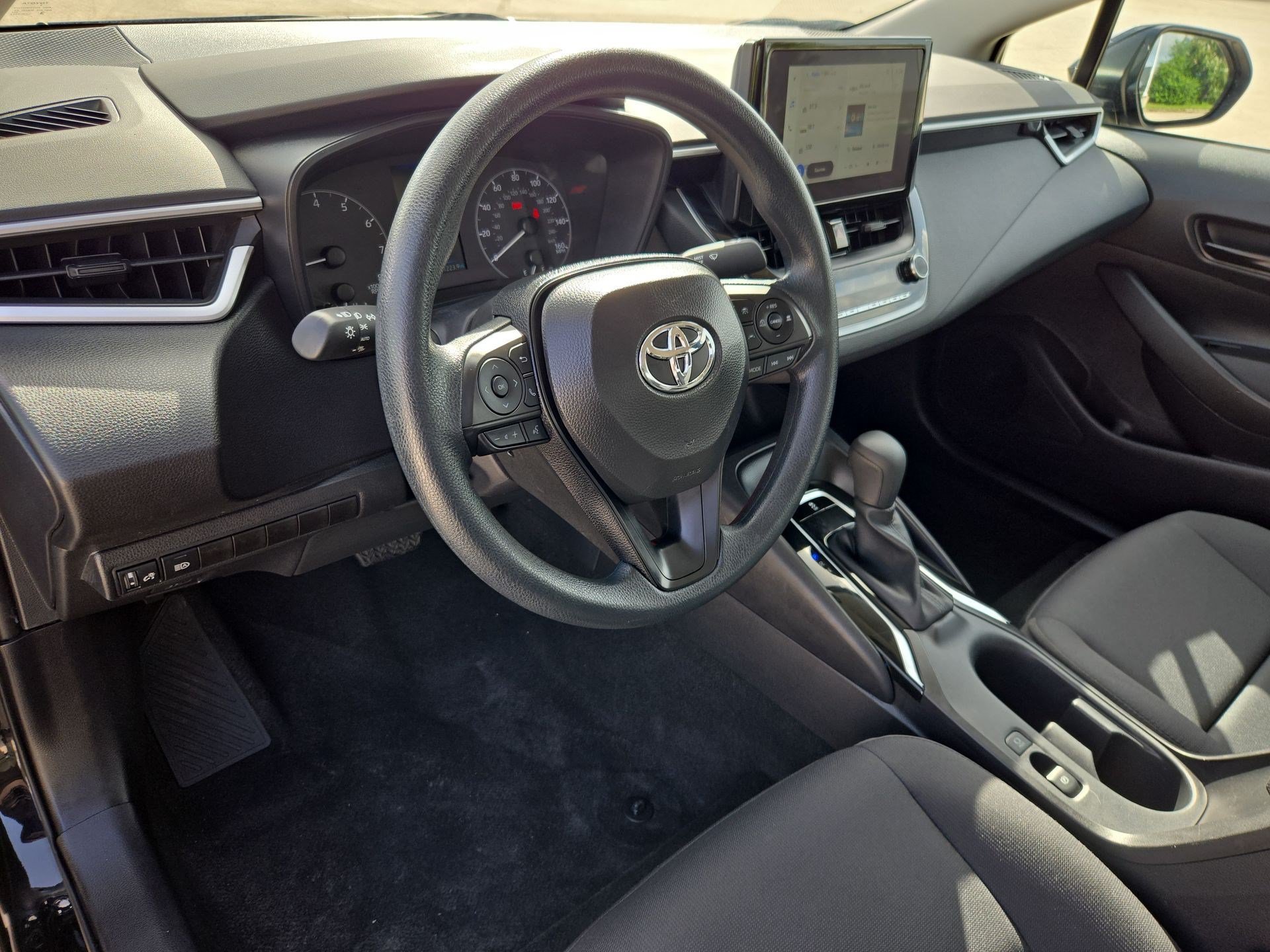 Used 2025 Midnight Black Metallic Toyota LE image 12