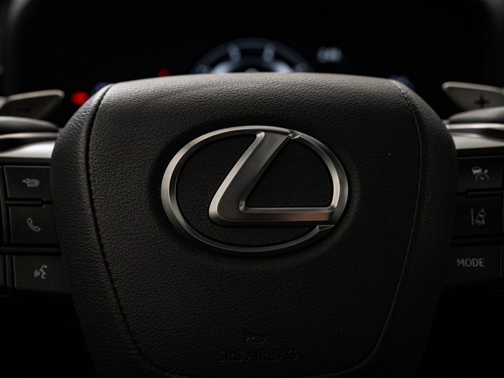 Used 2024 White Pearl Lexus 600 Premium image 32