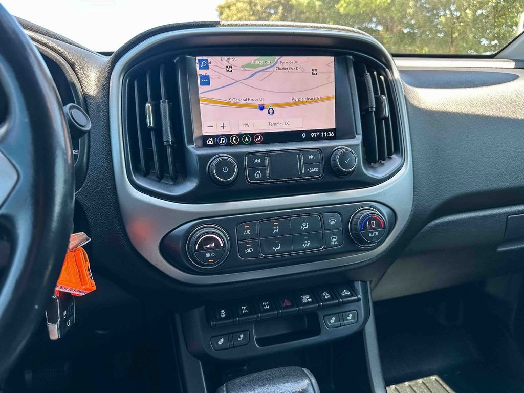 Used 2019 Silver Chevrolet ZR2 image 30