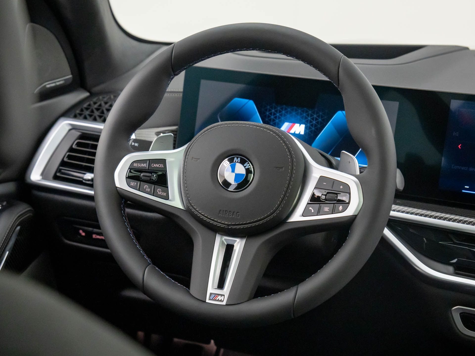 Used 2026 Tanzanite Blue II Metallic BMW M60i image 11