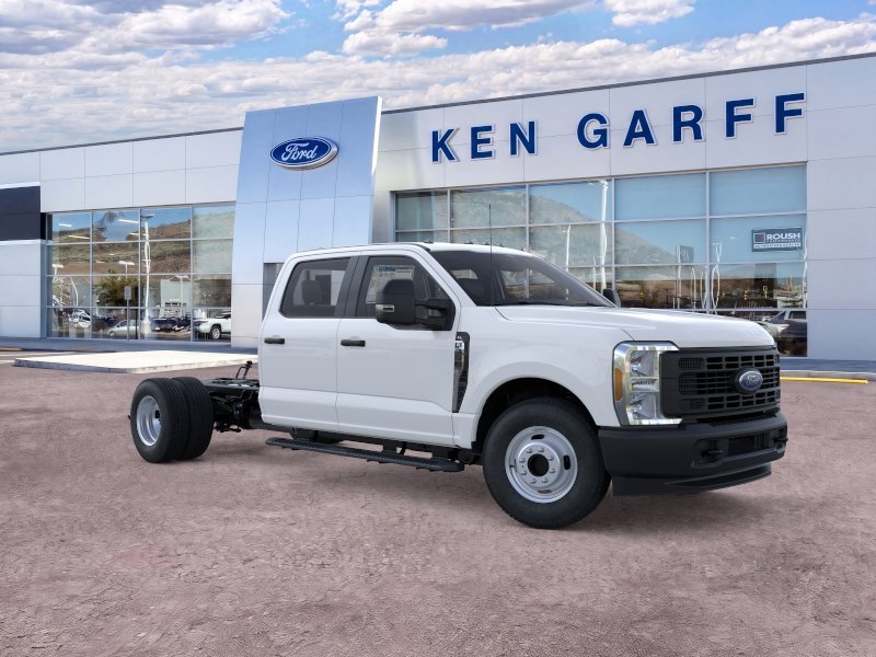 New 2026 Oxford White Ford XL image 7