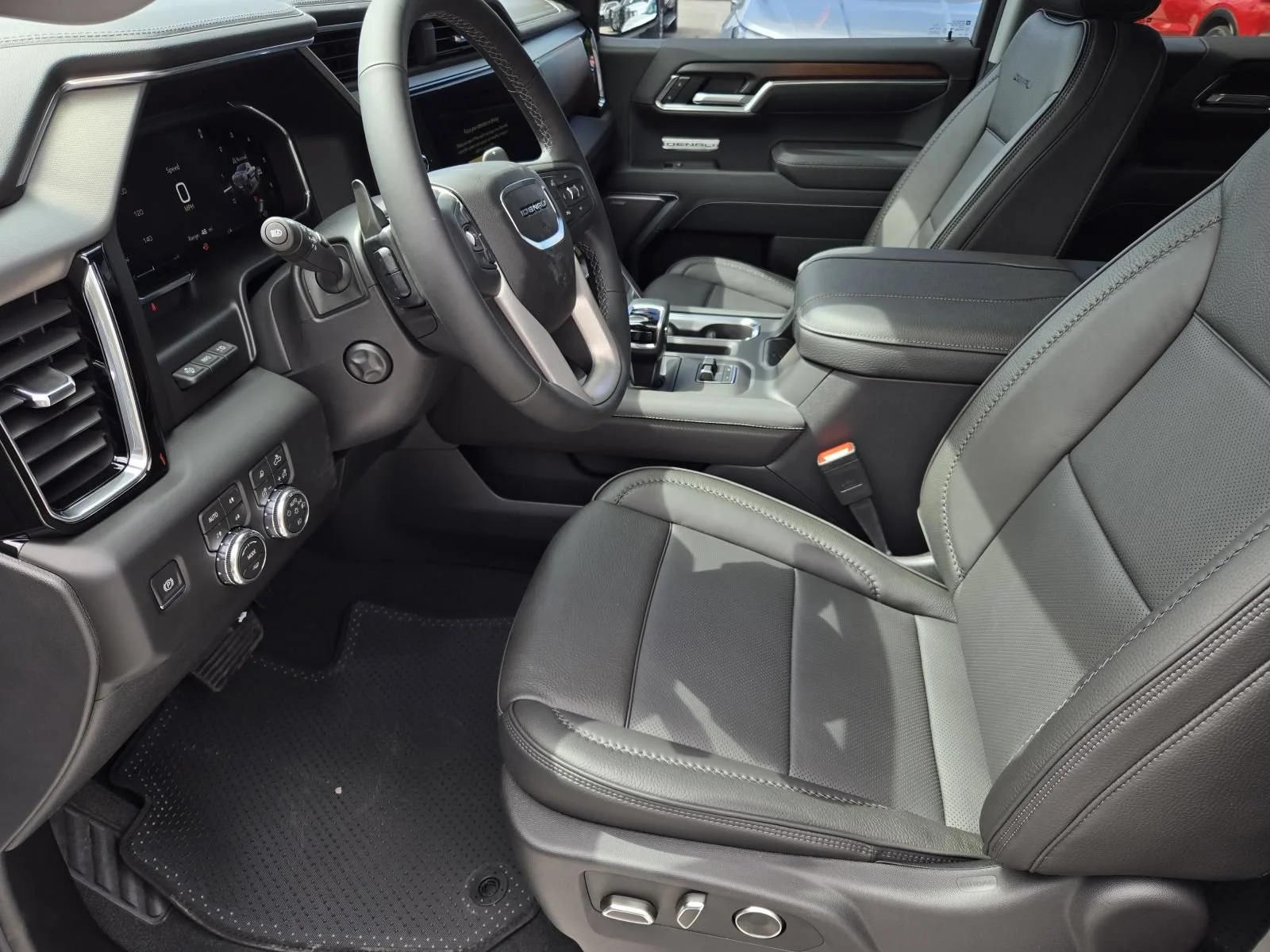 2026 GMC Sierra 1500 Denali - Photo 8