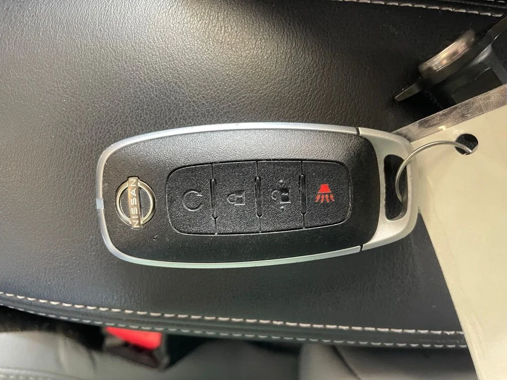 Used 2024 Red Nissan SR image 18