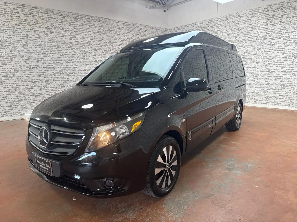 Used 2022  Mercedes-Benz Passenger image 3