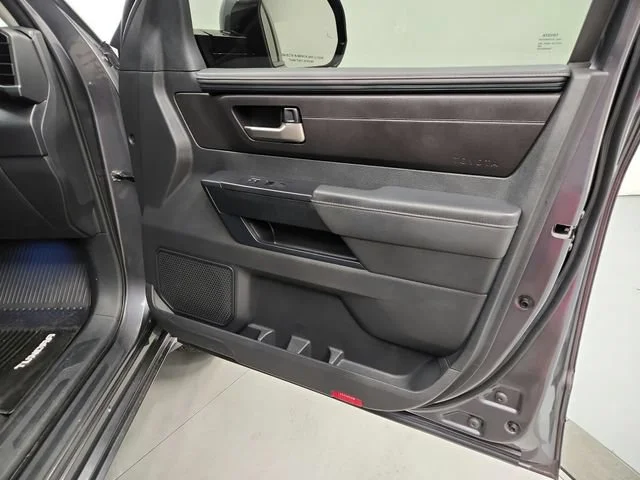 2024 Toyota Tundra SR5 - Photo 20