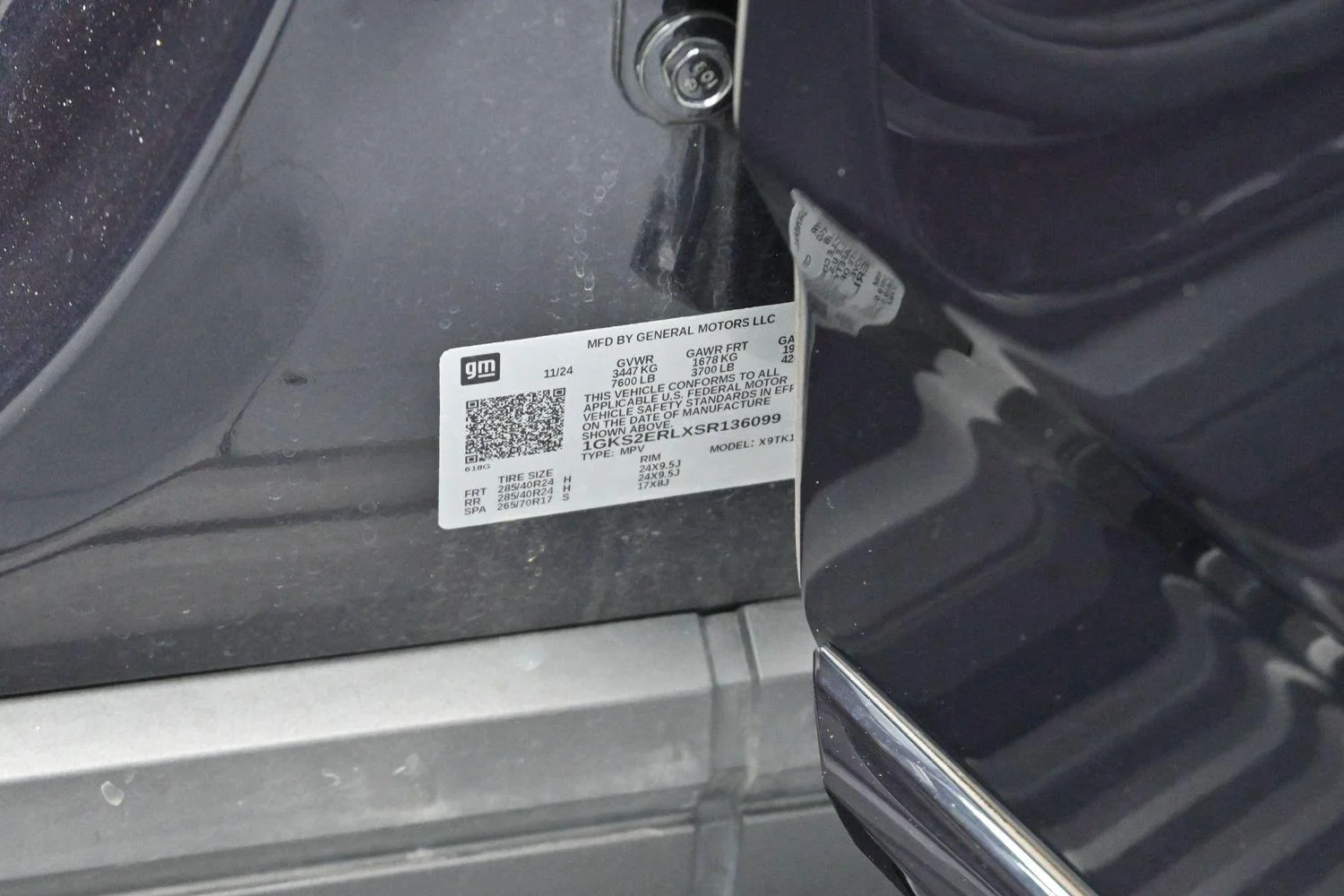 Used 2025 Titanium Rush Metallic GMC Denali Ultimate image 46