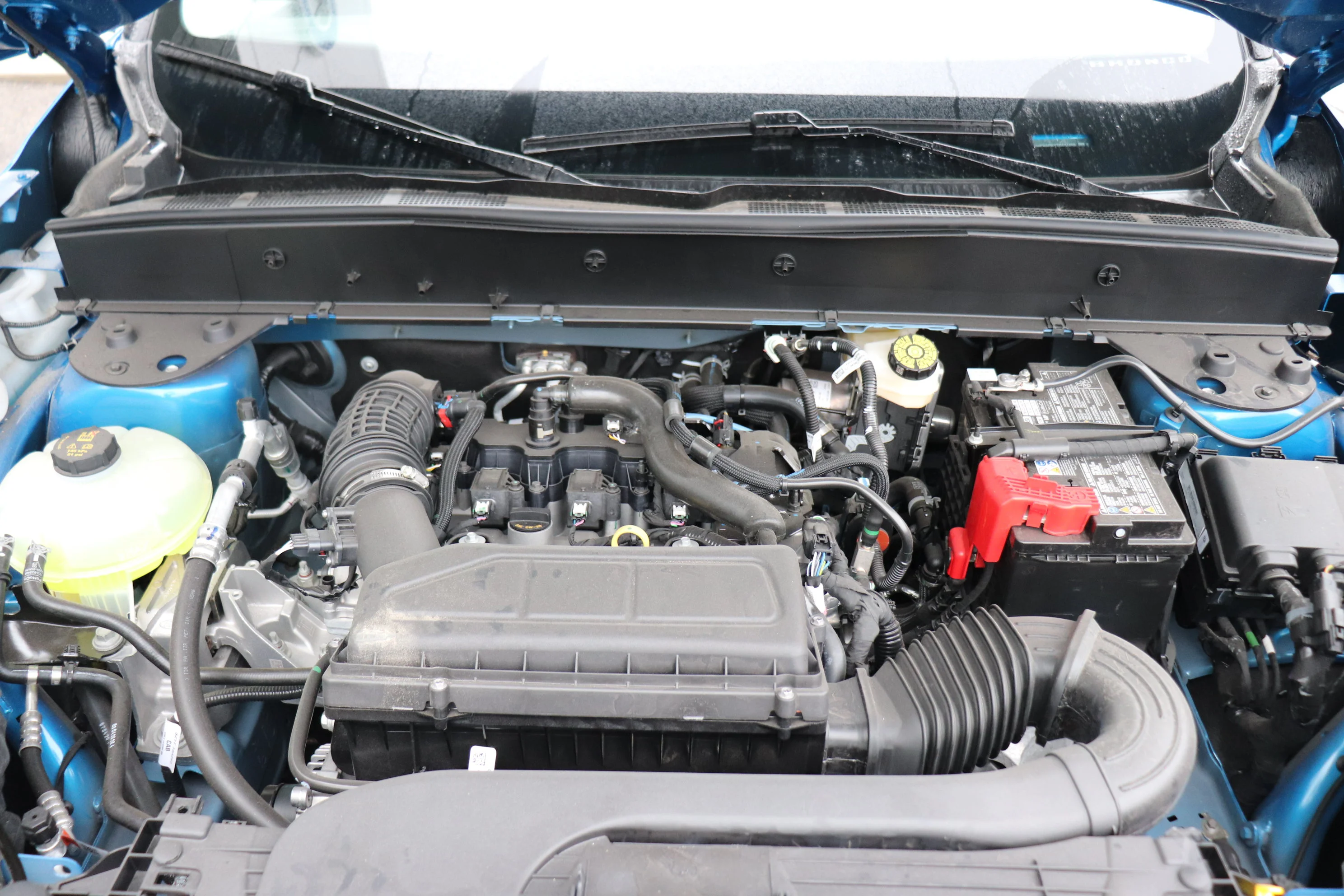 New 2026 VELOCITY BLUE METALLIC Ford Outer Banks image 6