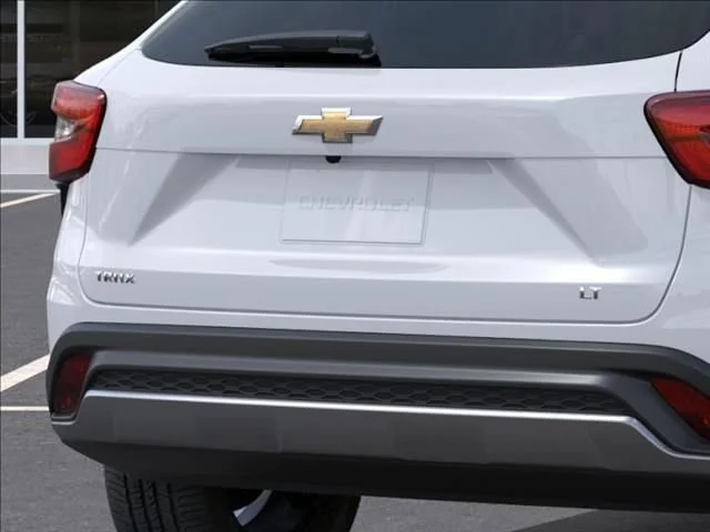 New 2026 Summit White Chevrolet LT image 14