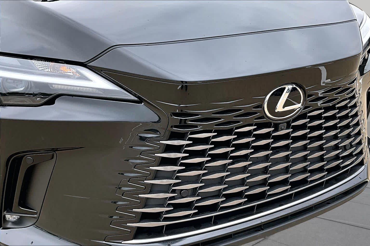 Used 2025 Caviar Lexus Premium Plus image 30