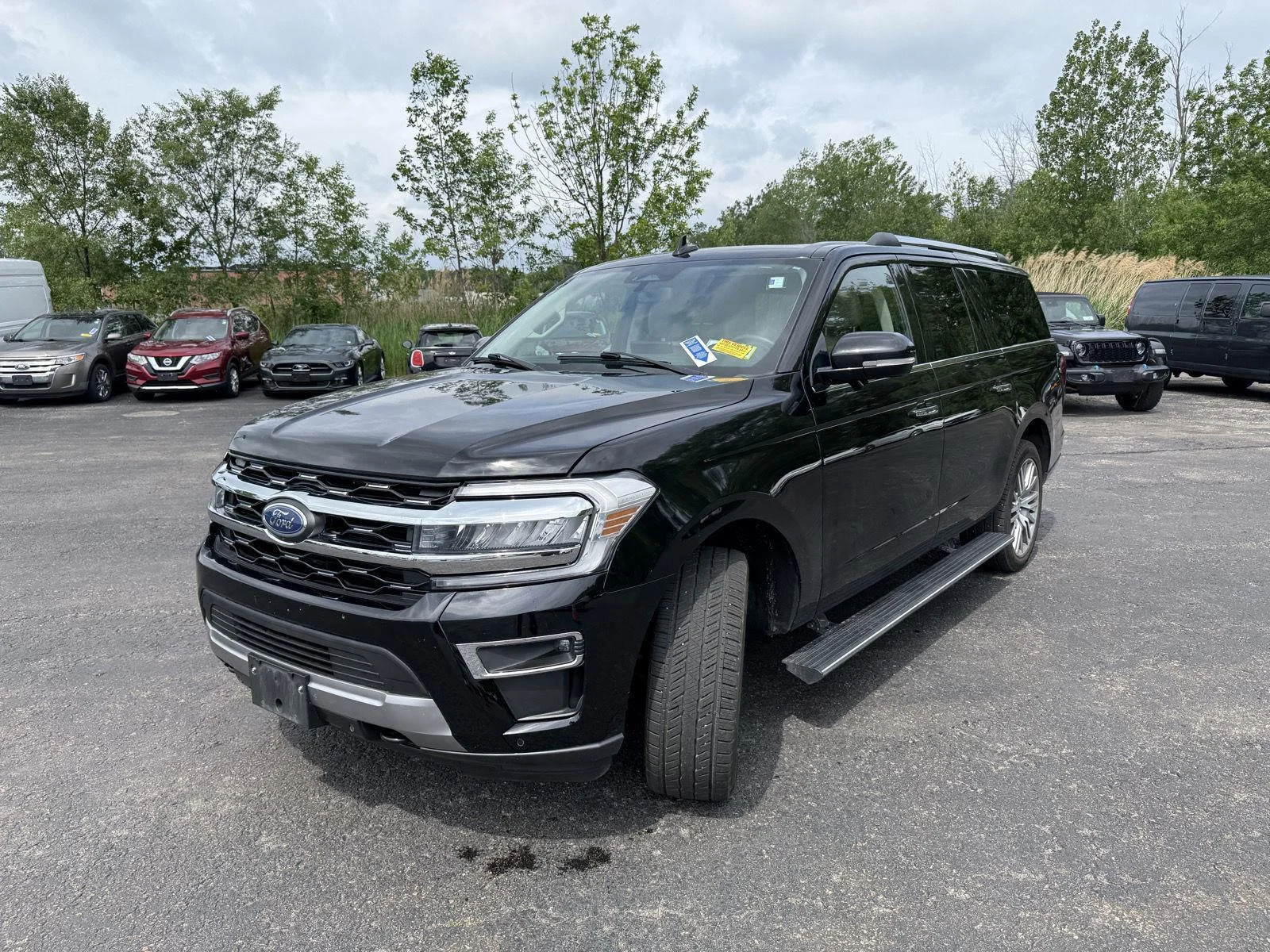 Used 2024 Agate Black Ford Limited image 8